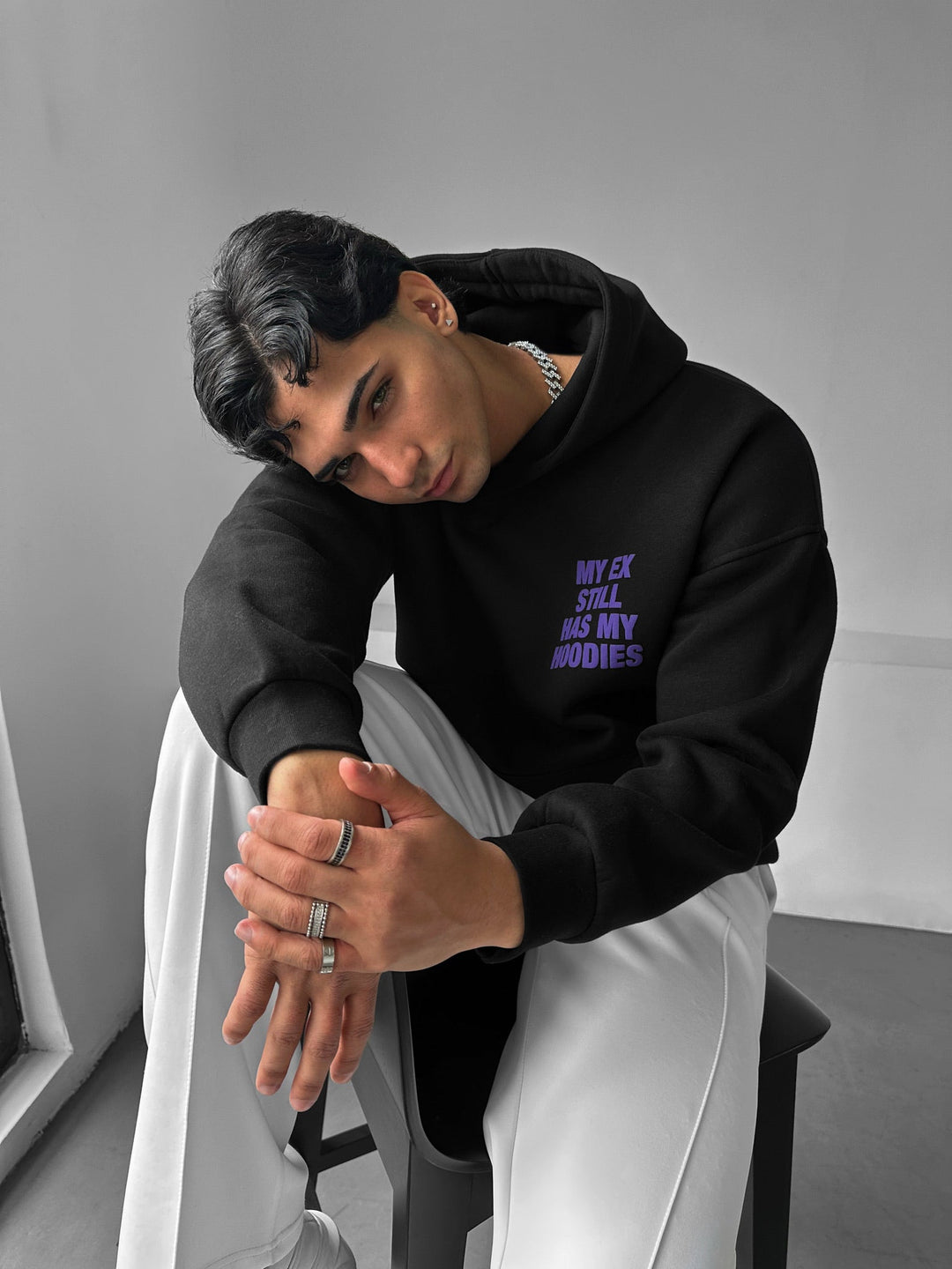 Oversize EX Część II Hoodie - Czarny i Fioletowy
