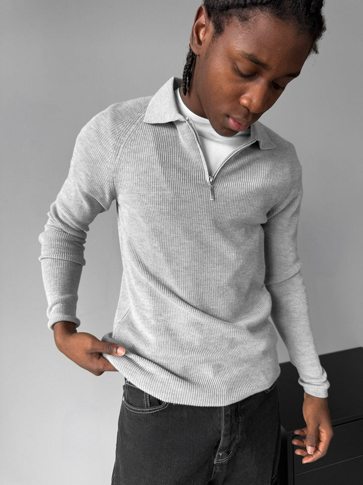 Sweter polo z zamkiem w kolorze szarym - Slim Fit