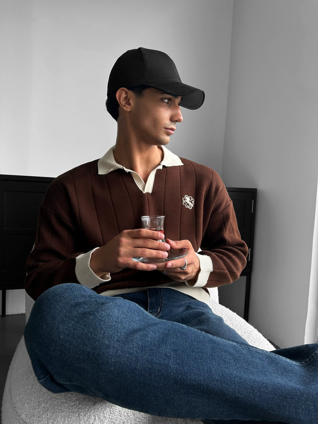 Oversized Haftowany Sweter Polo - Brązowy