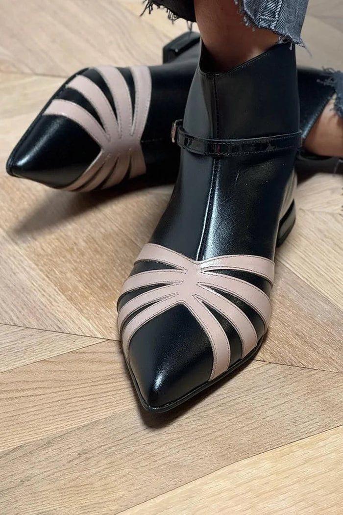 Stylowy Pointed Geometric botki