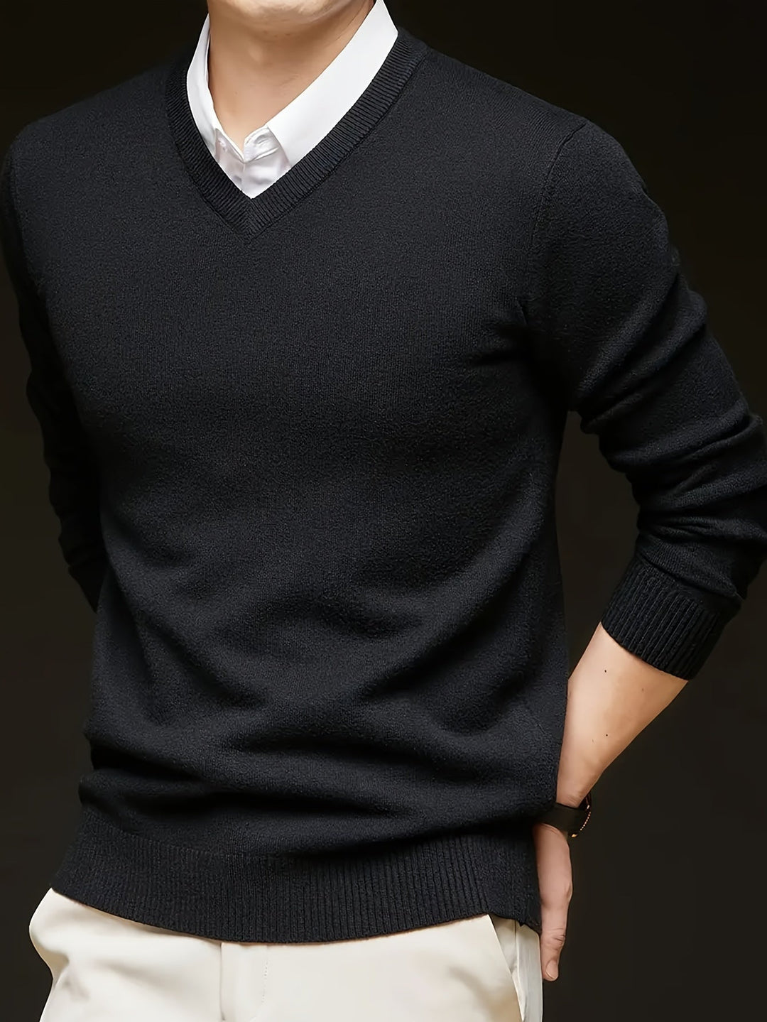 Elegancki sweter z dekoltem V