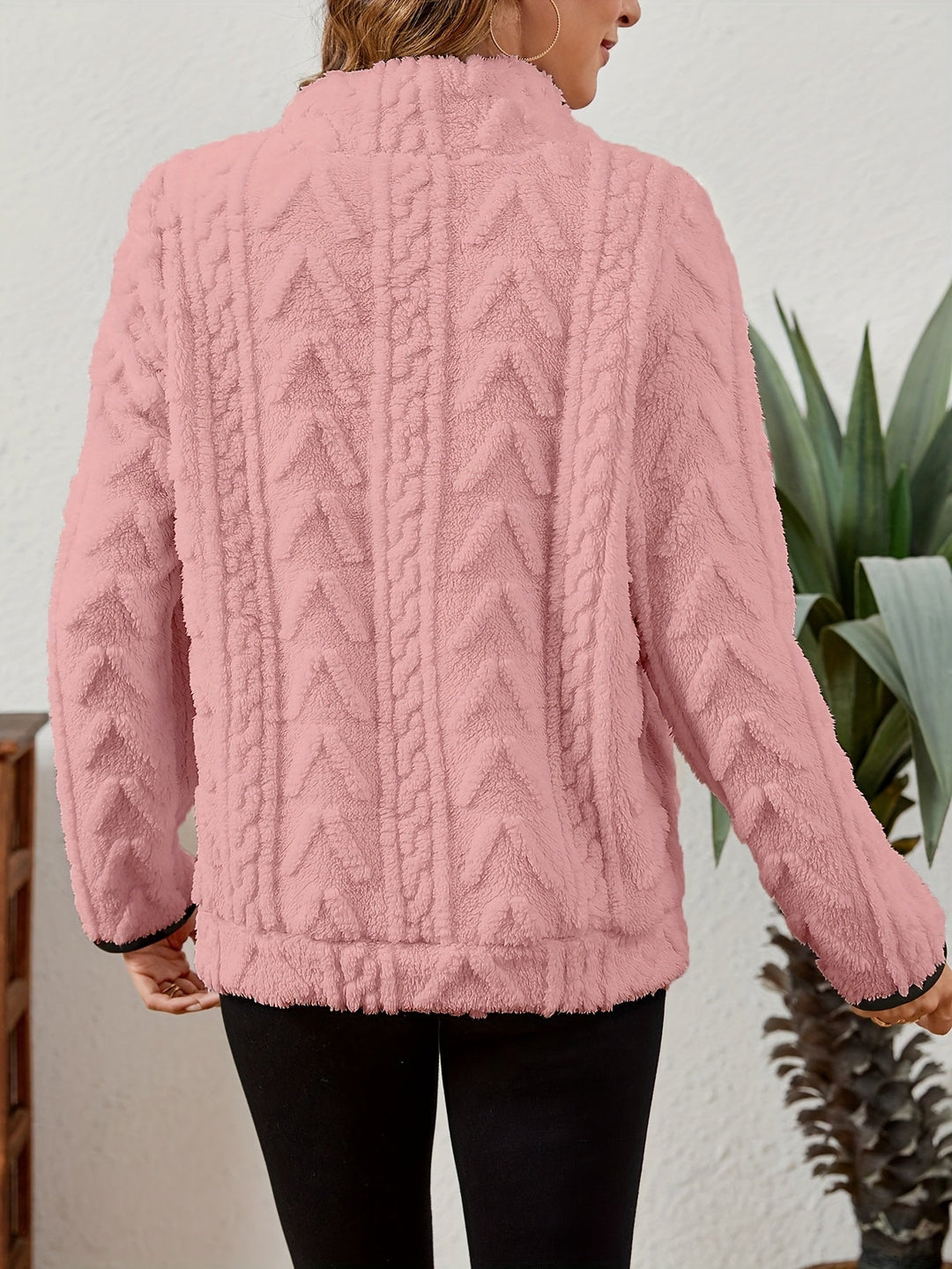 Przytulny zamek 1/2 sweter