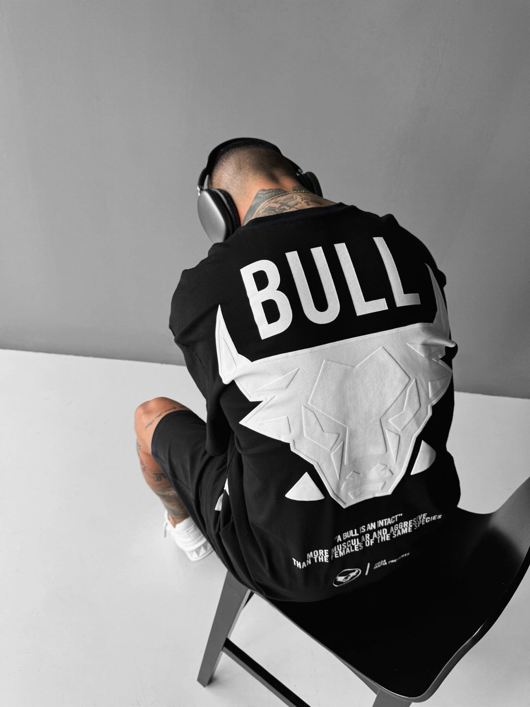 T-shirt Oversize Bull - Czarny i Biały
