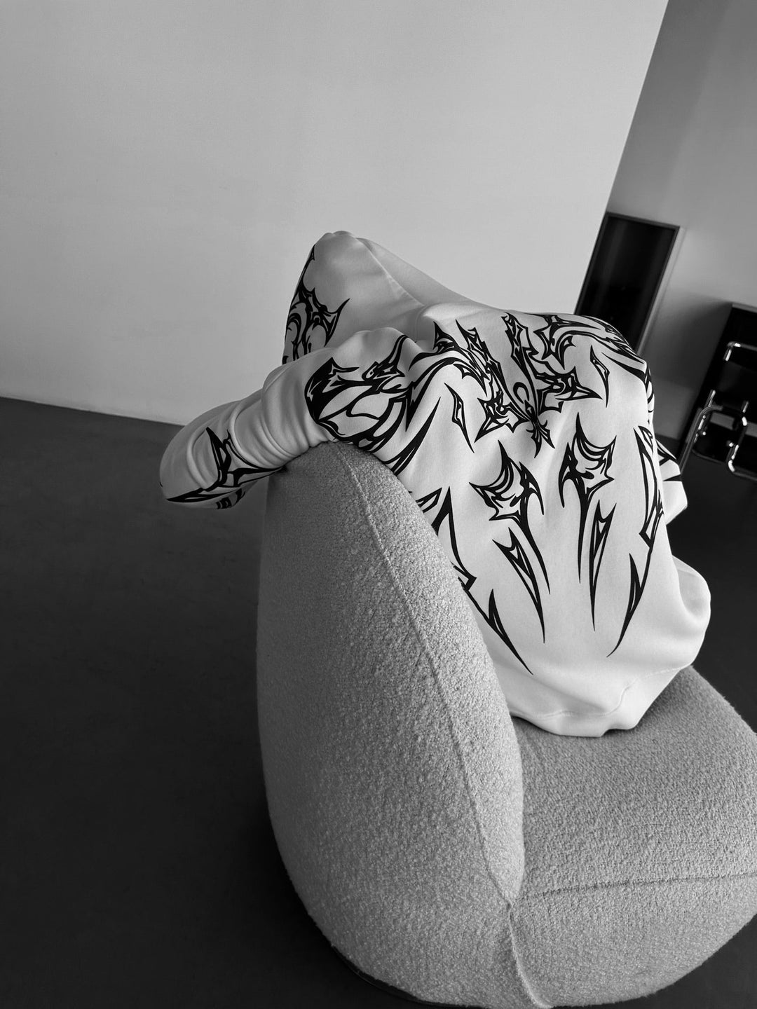 Oversize Mafia Tribal Hoodie - Biały