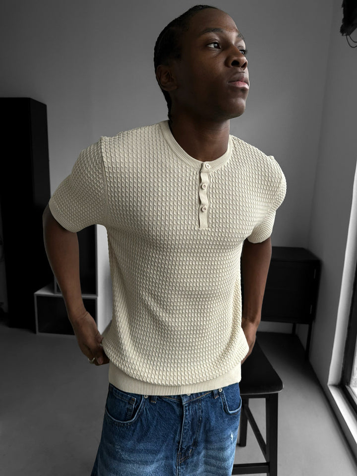 T-shirt Regular Fit Waffle z guzikiem - Beżowy