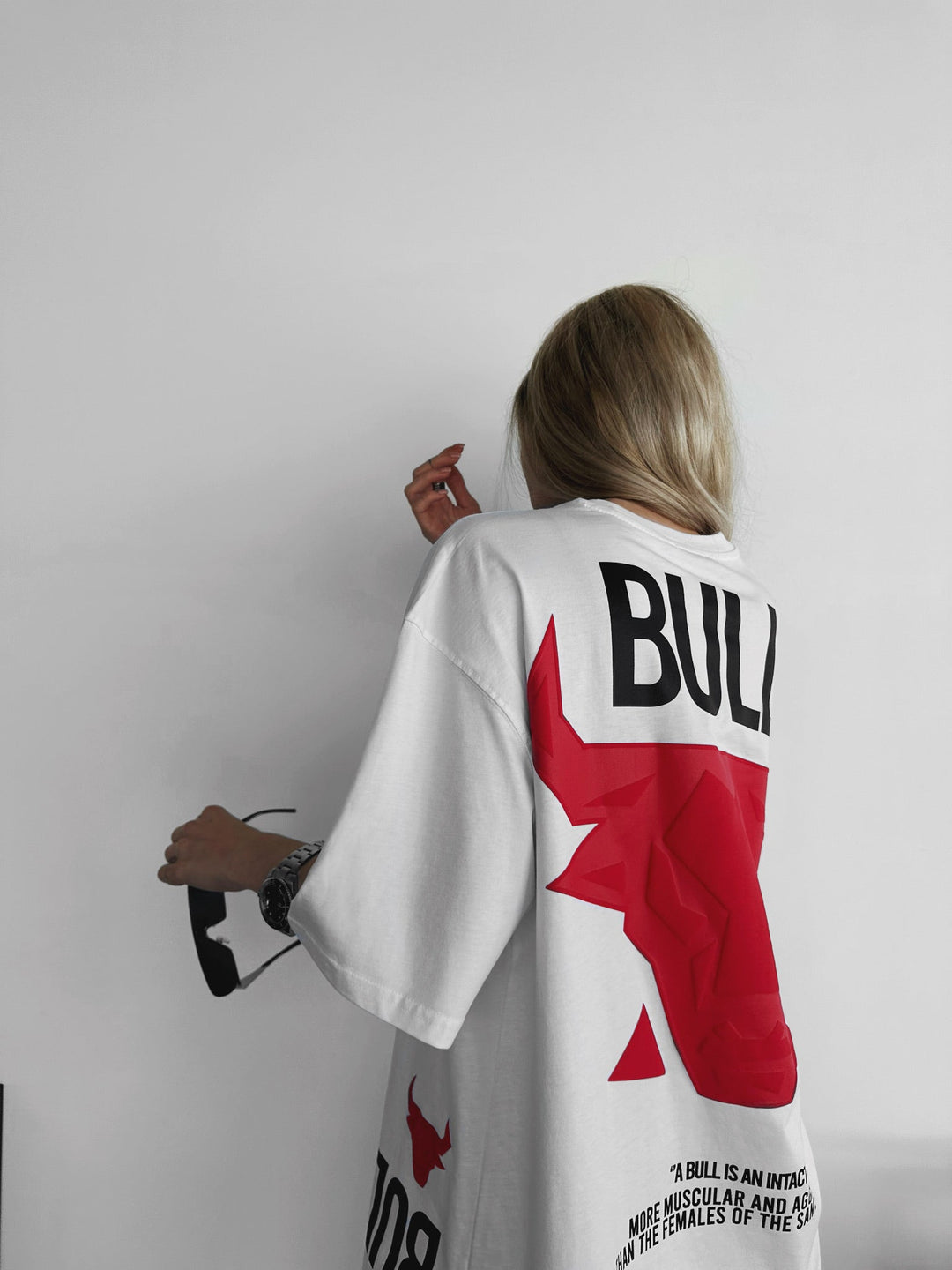 T-shirt Oversize Bull - Biały i Czerwony