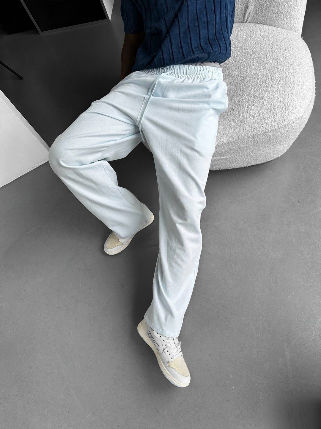 Spodnie proste z mieszanki materiałów - Babyblue