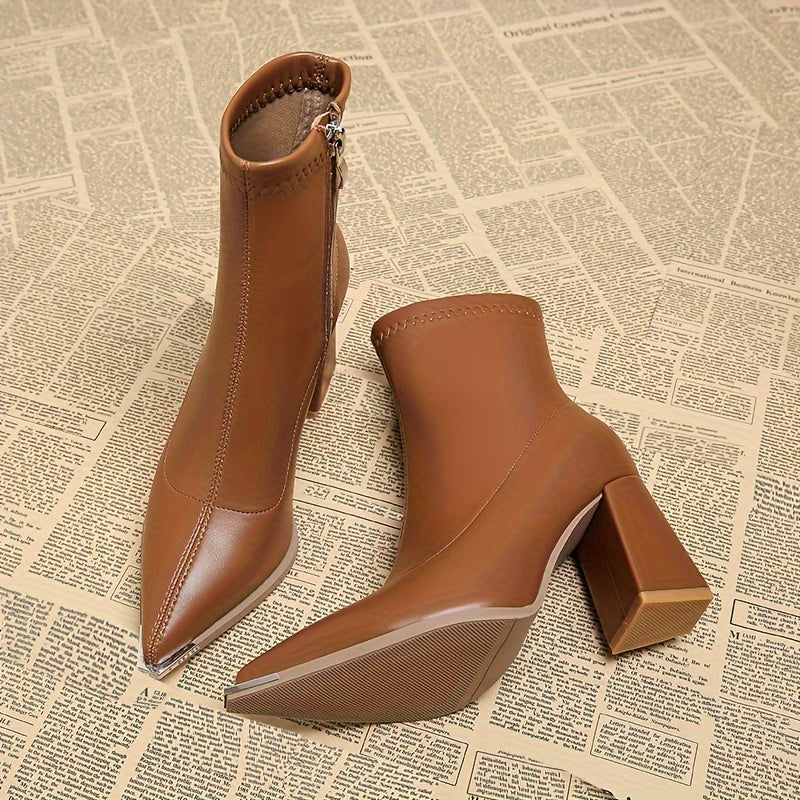 Szpiczasty nosek Chunky obcas botki