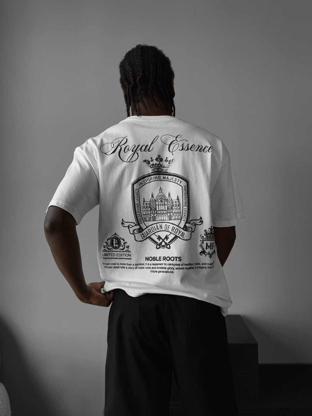 Koszulka Oversize Royale Essence - Ecru