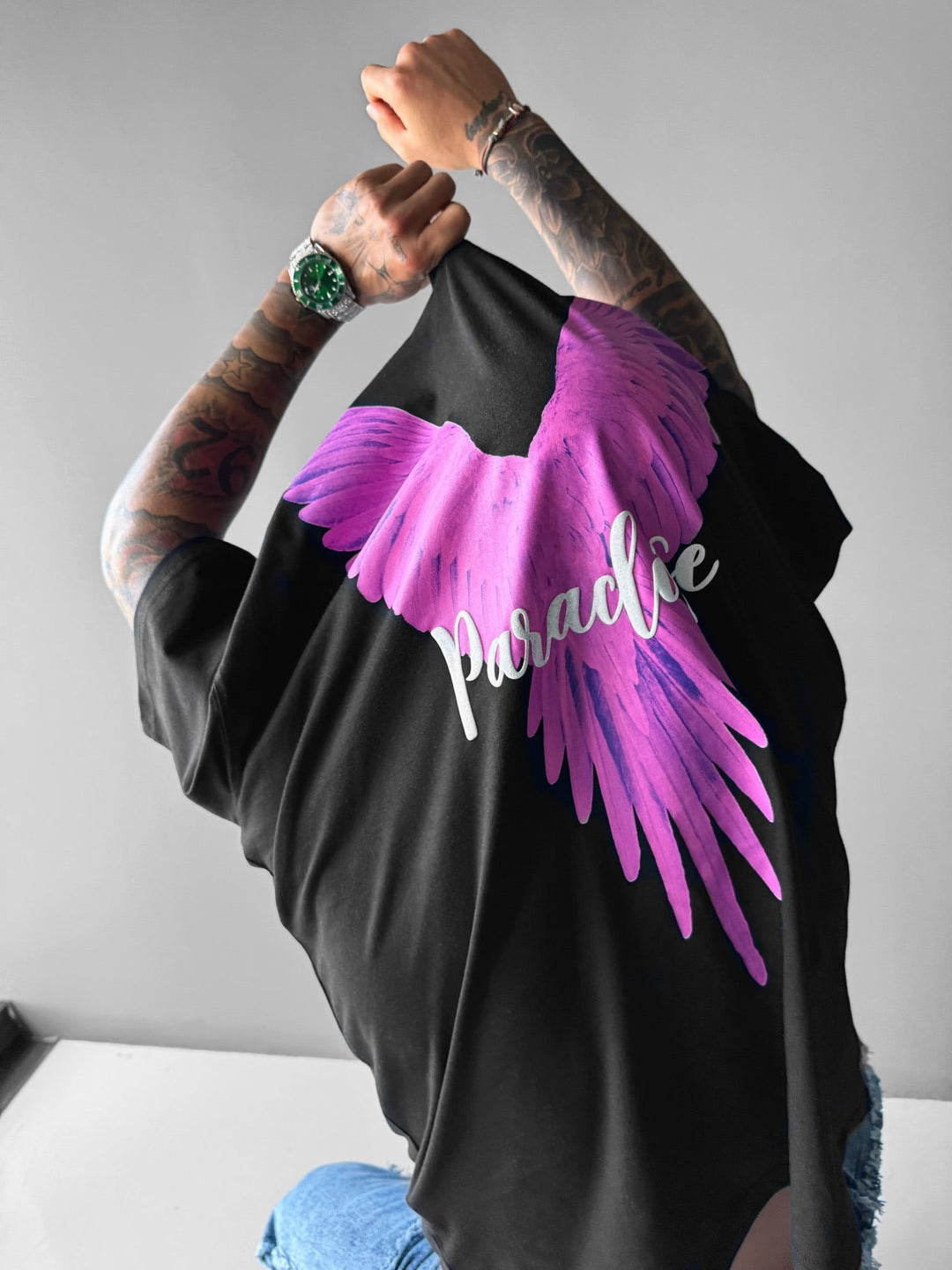 T-shirt Oversize Parrot Paradise - Czarny i Różowy
