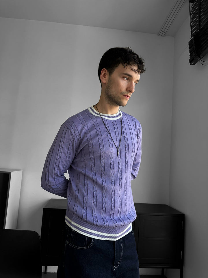 Sweter o regularnym kroju z plecionką - Lila