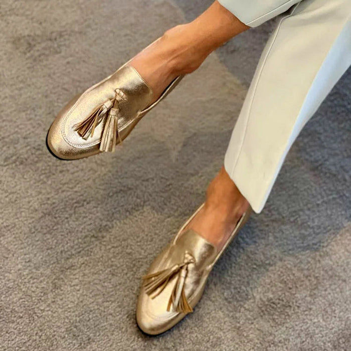 Elegancki Gold Tassels mokasyny