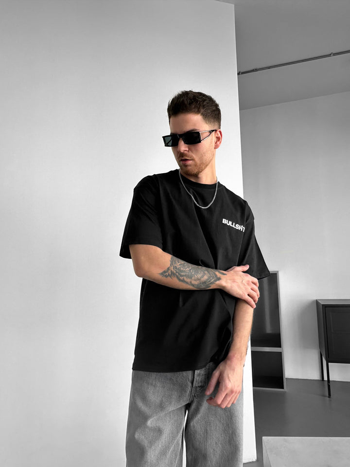 T-shirt Oversize z Motywem Całowania - Czarny