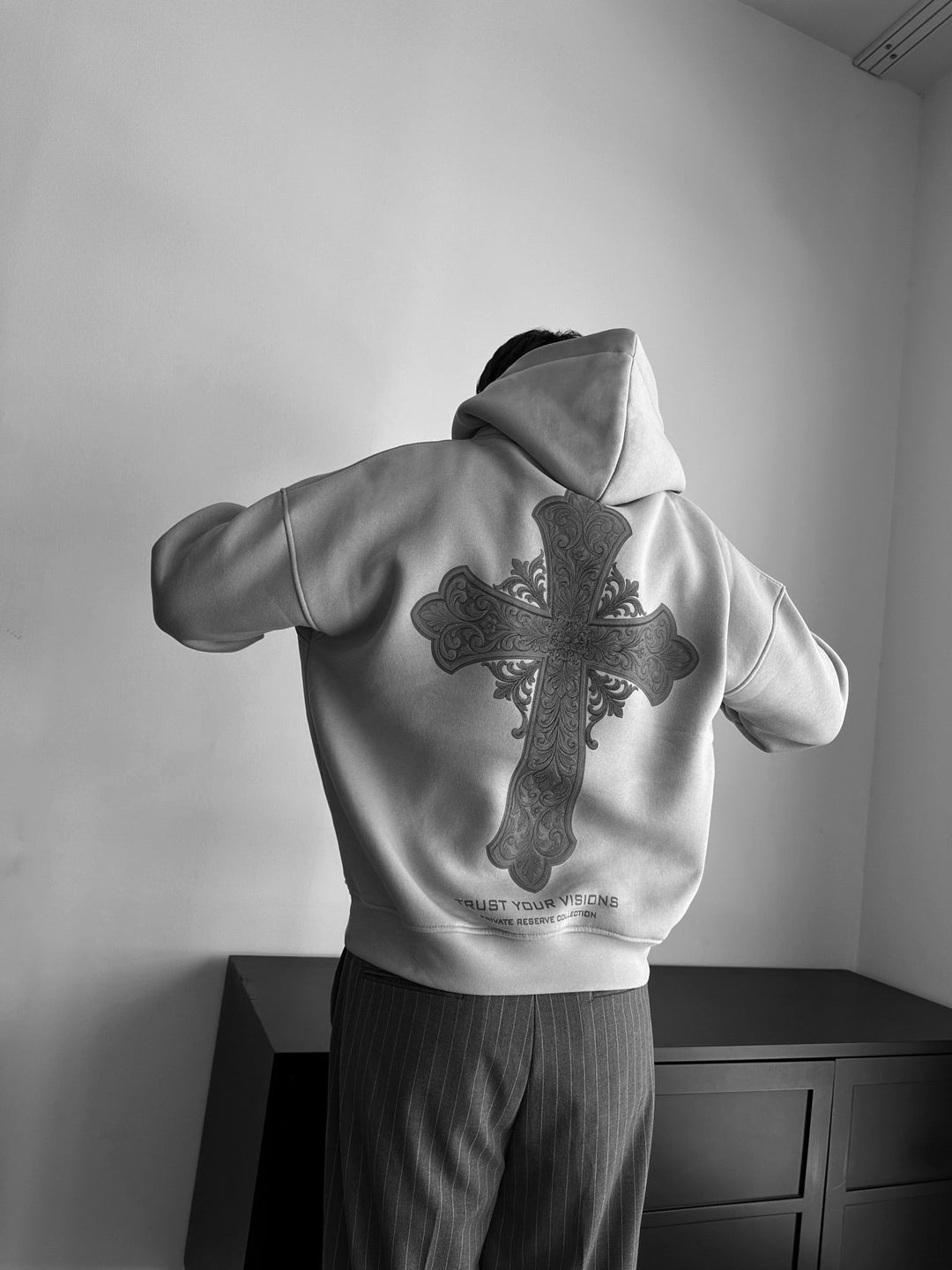 Oversize Cross Hoodie - Szary