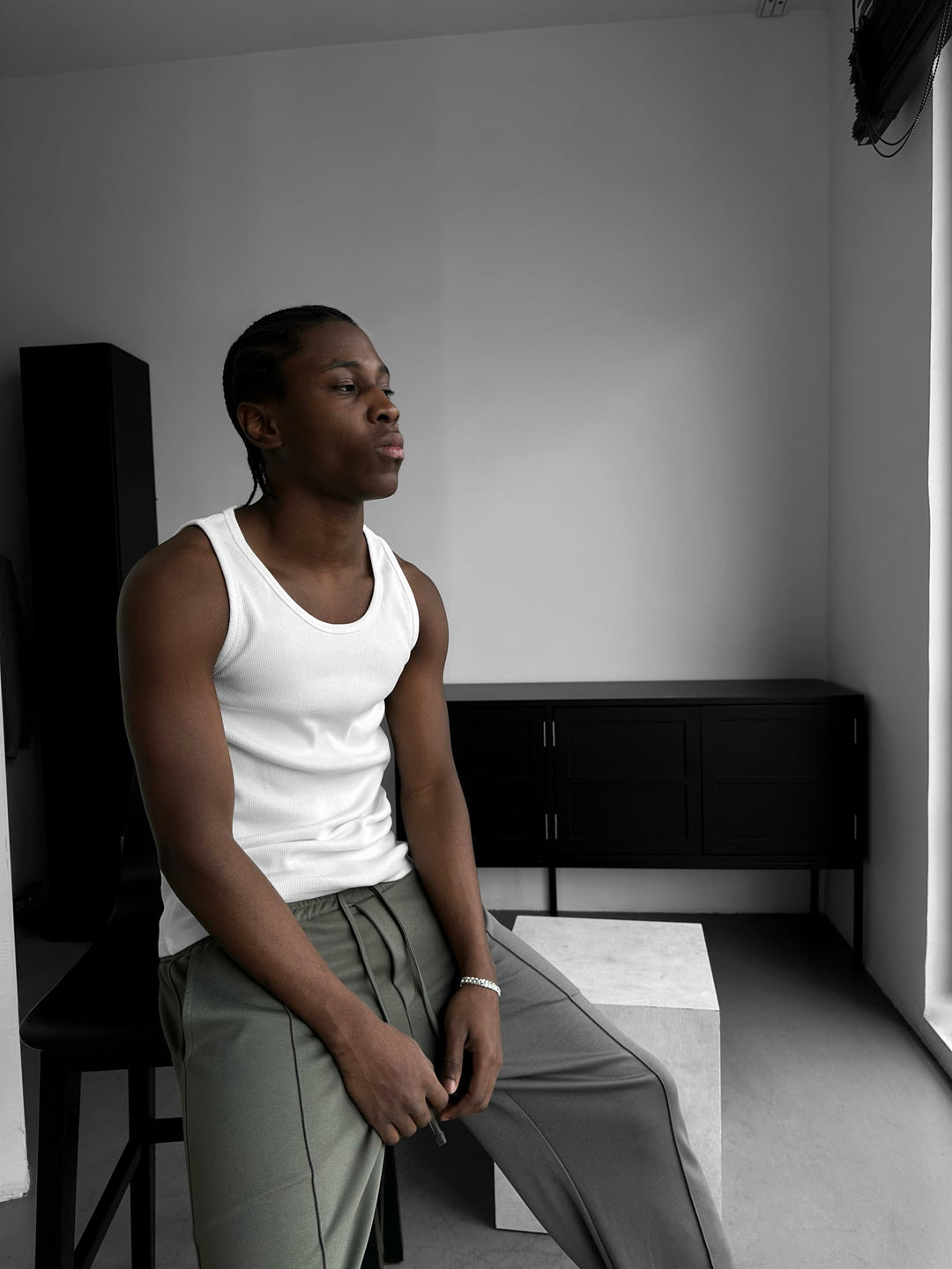 Slim Fit Basic Tanktop - Ecru