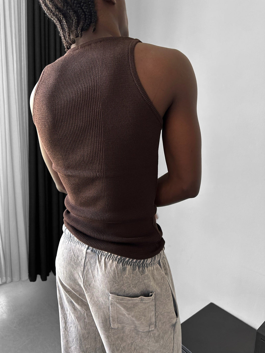 Slim Fit Knit Tanktop - Ciemnobrązowy
