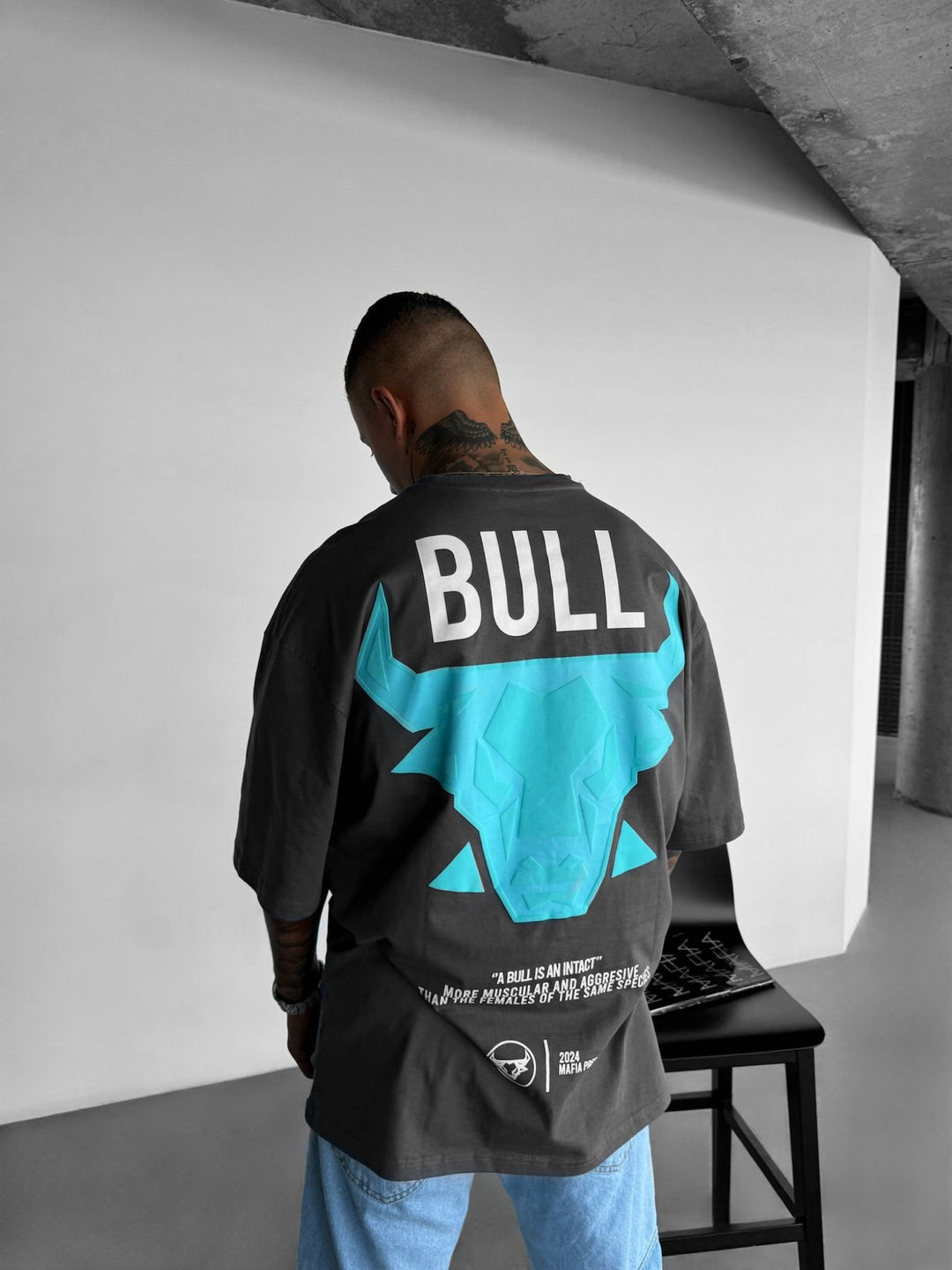 T-shirt Oversize Bull - Antracyt