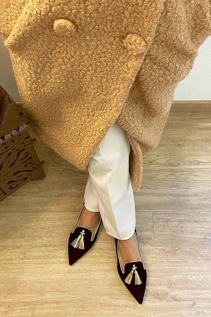 Elegancki Pointed Tassels mokasyn