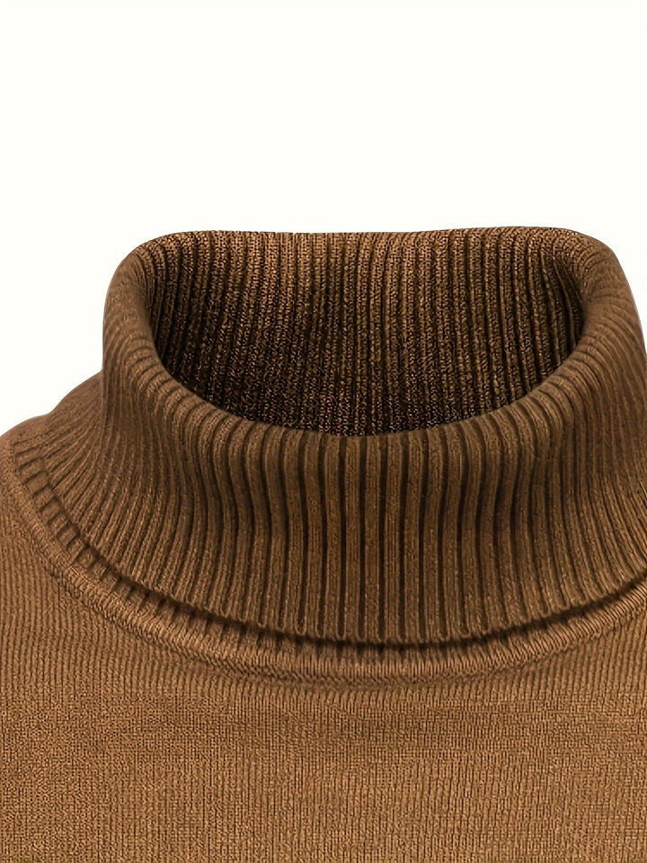 Klasyczny półgolf sweter