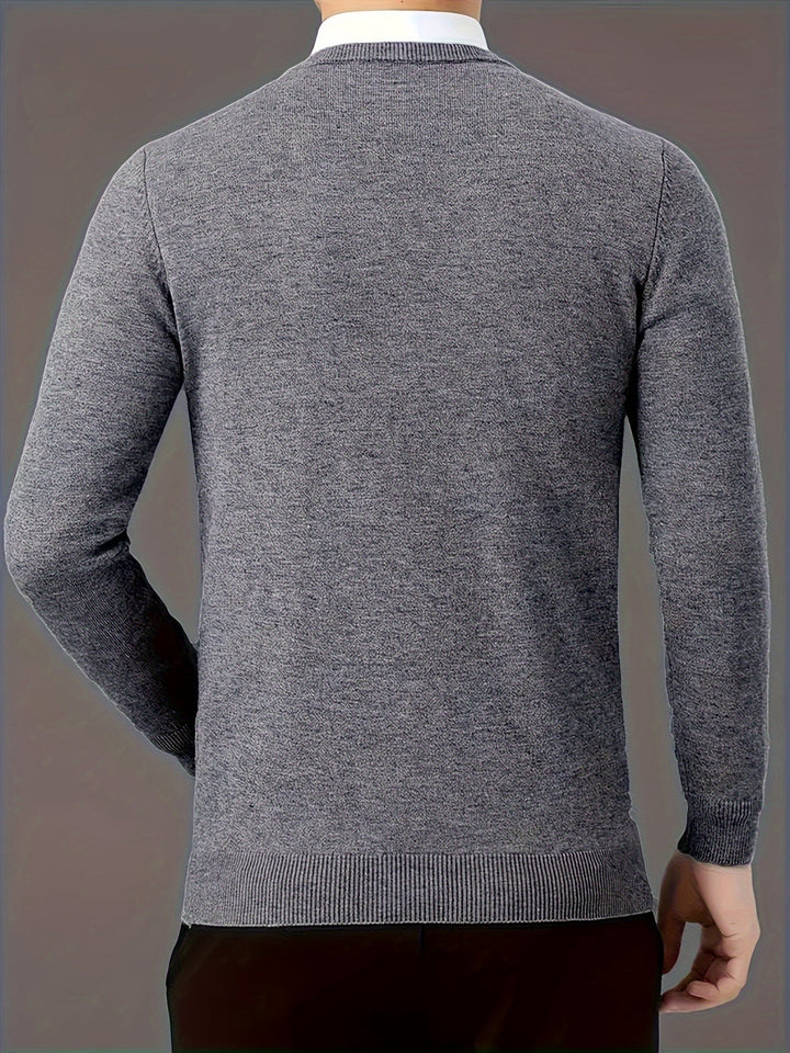 Elegancki sweter z dekoltem V