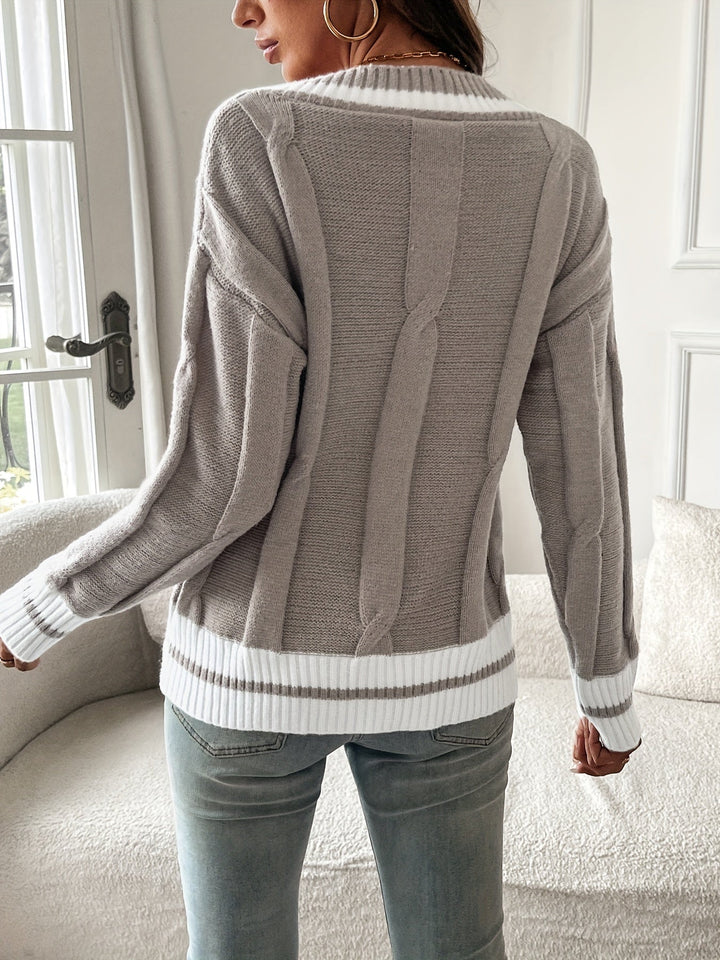Elegancki sweter z dekoltem V
