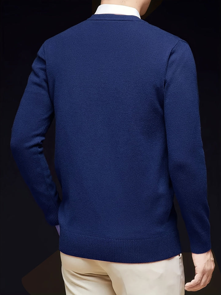 Elegancki sweter z dekoltem V