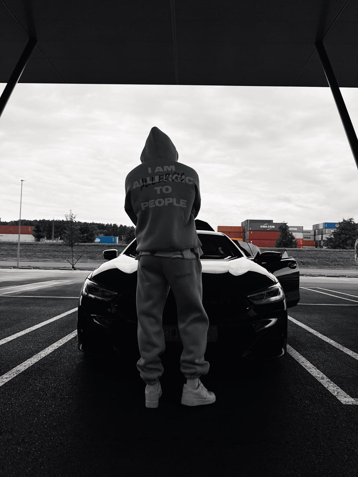 Oversize Allergiczny Hoodie - Szary