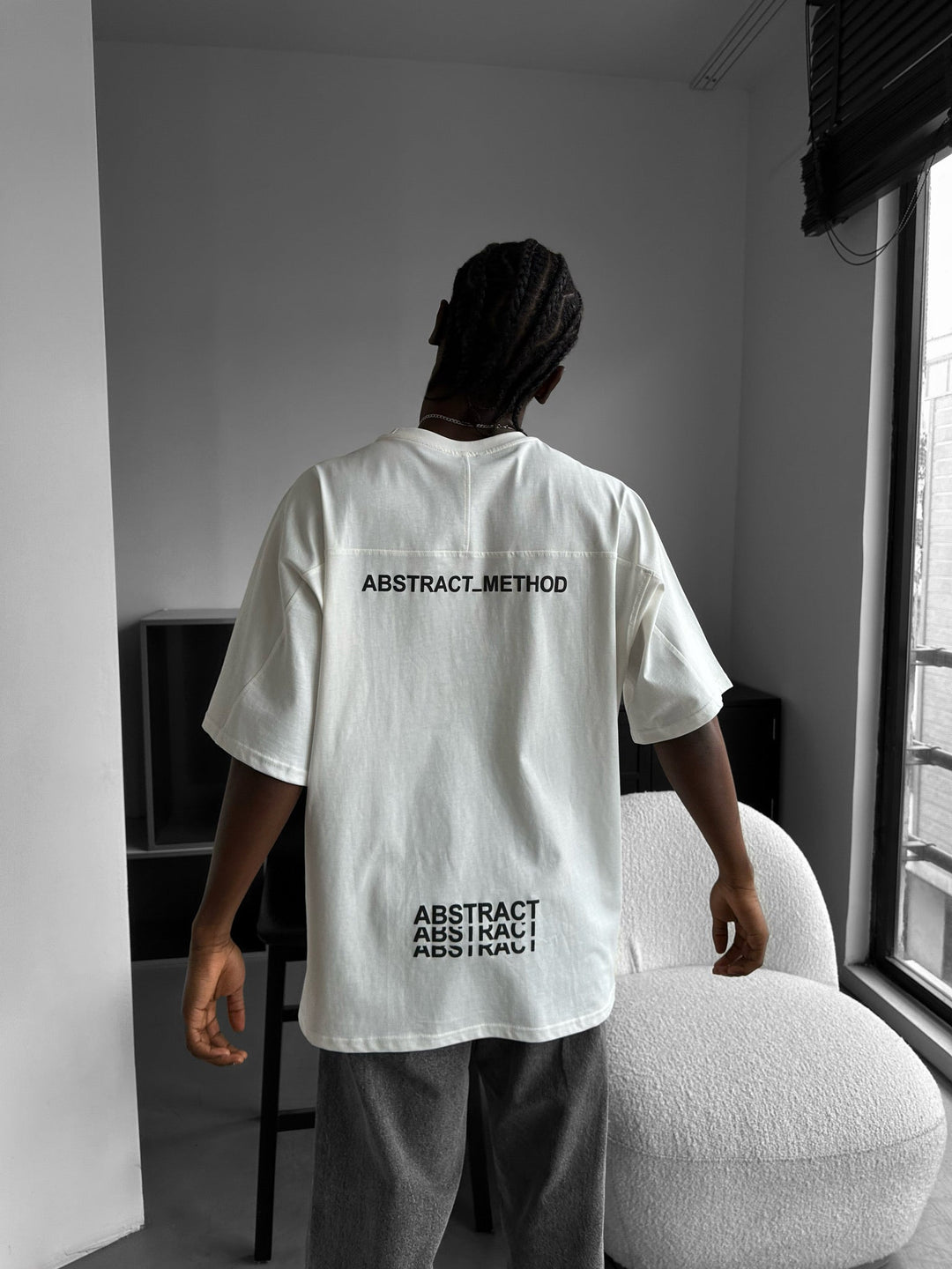 Oversize Abstract T-shirt - Ecru