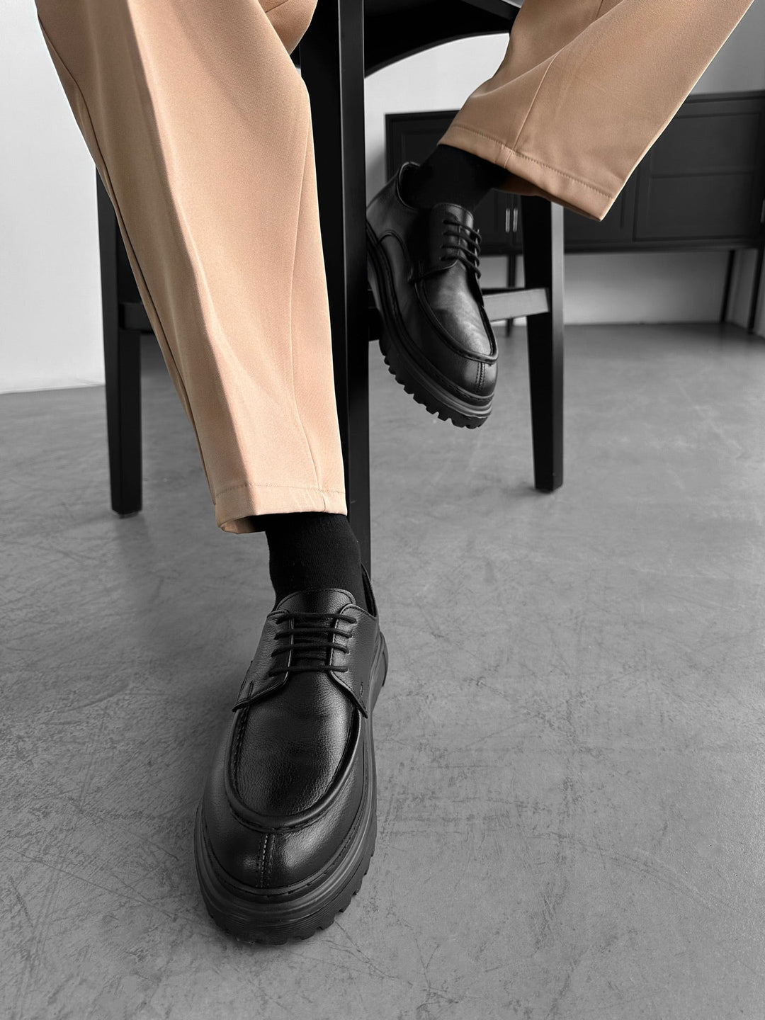 Casual Leather Shoes - Czarne