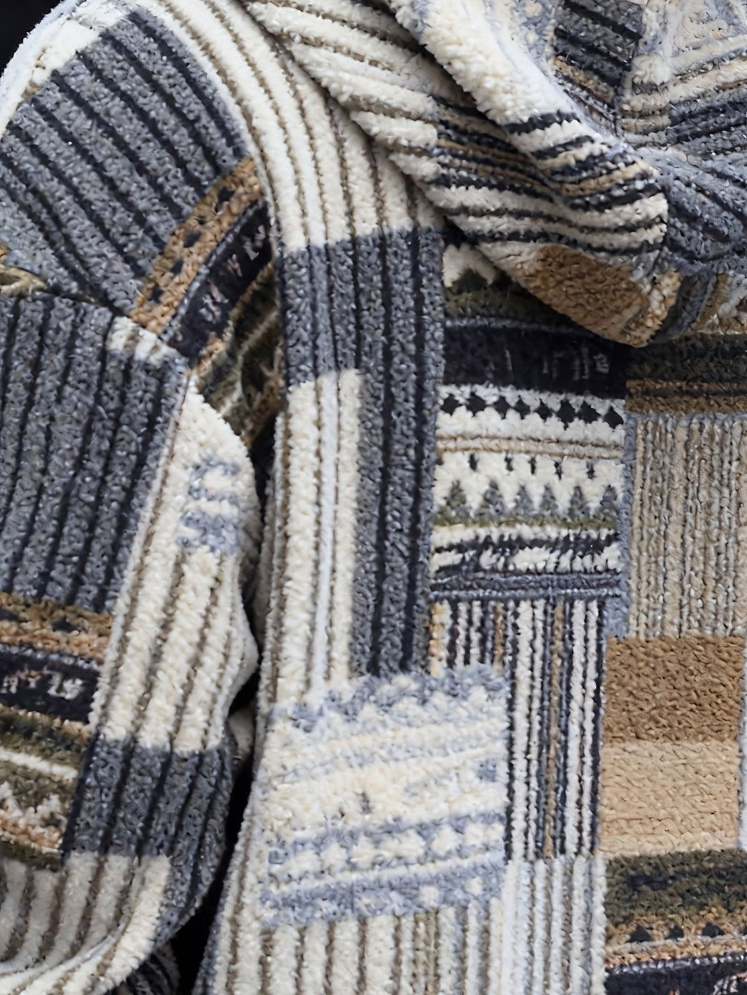 Wzorzysty zamek 1/4 sweter