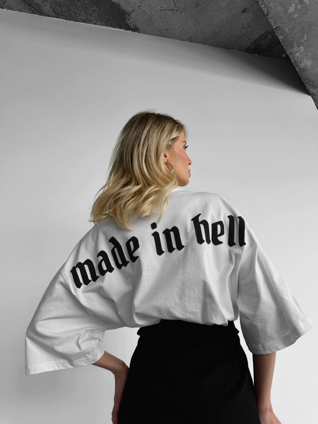 T-shirt Oversize Made in Hell - Ecru