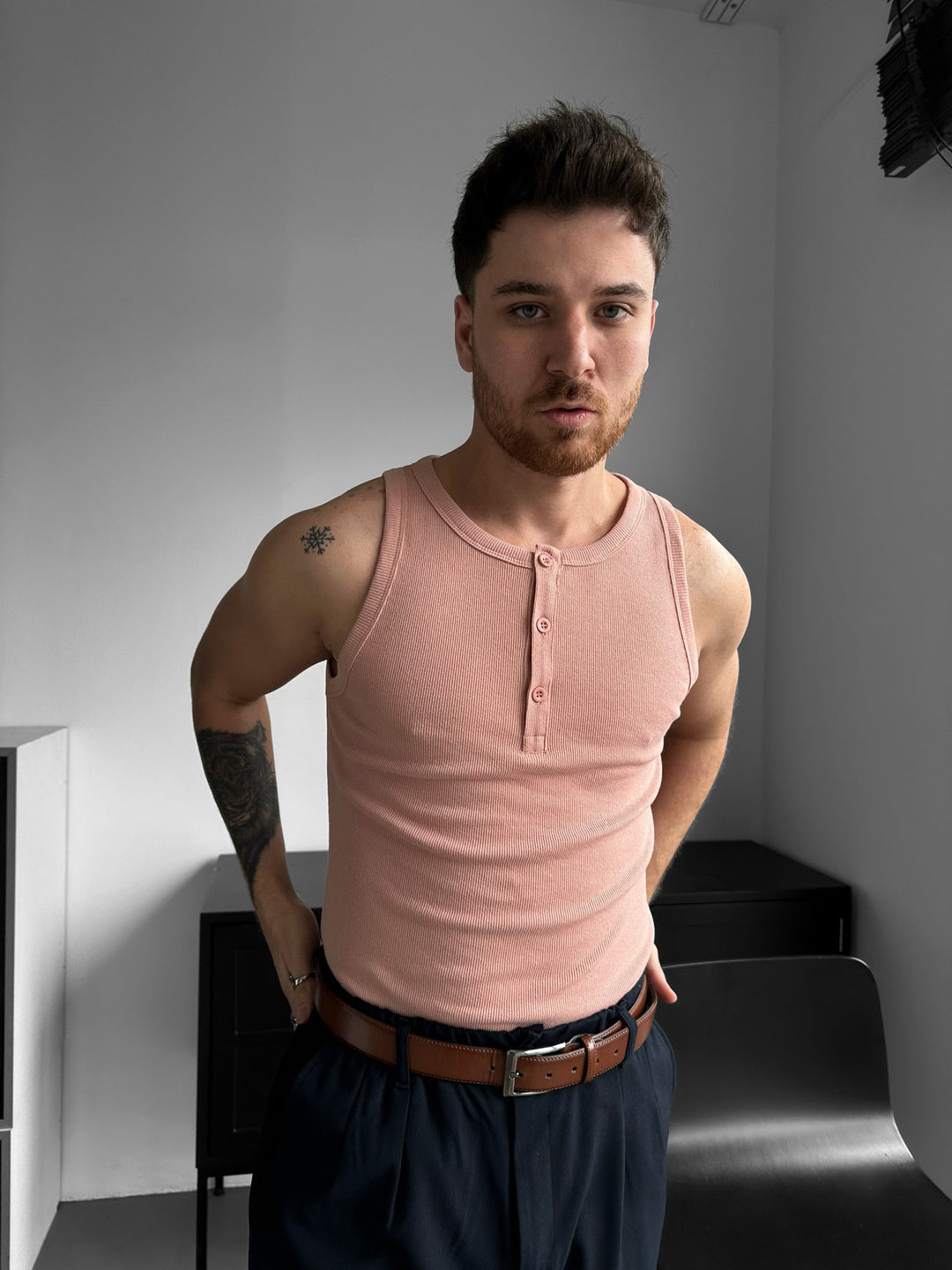 Slim Fit Button Tanktop - Pudrowy