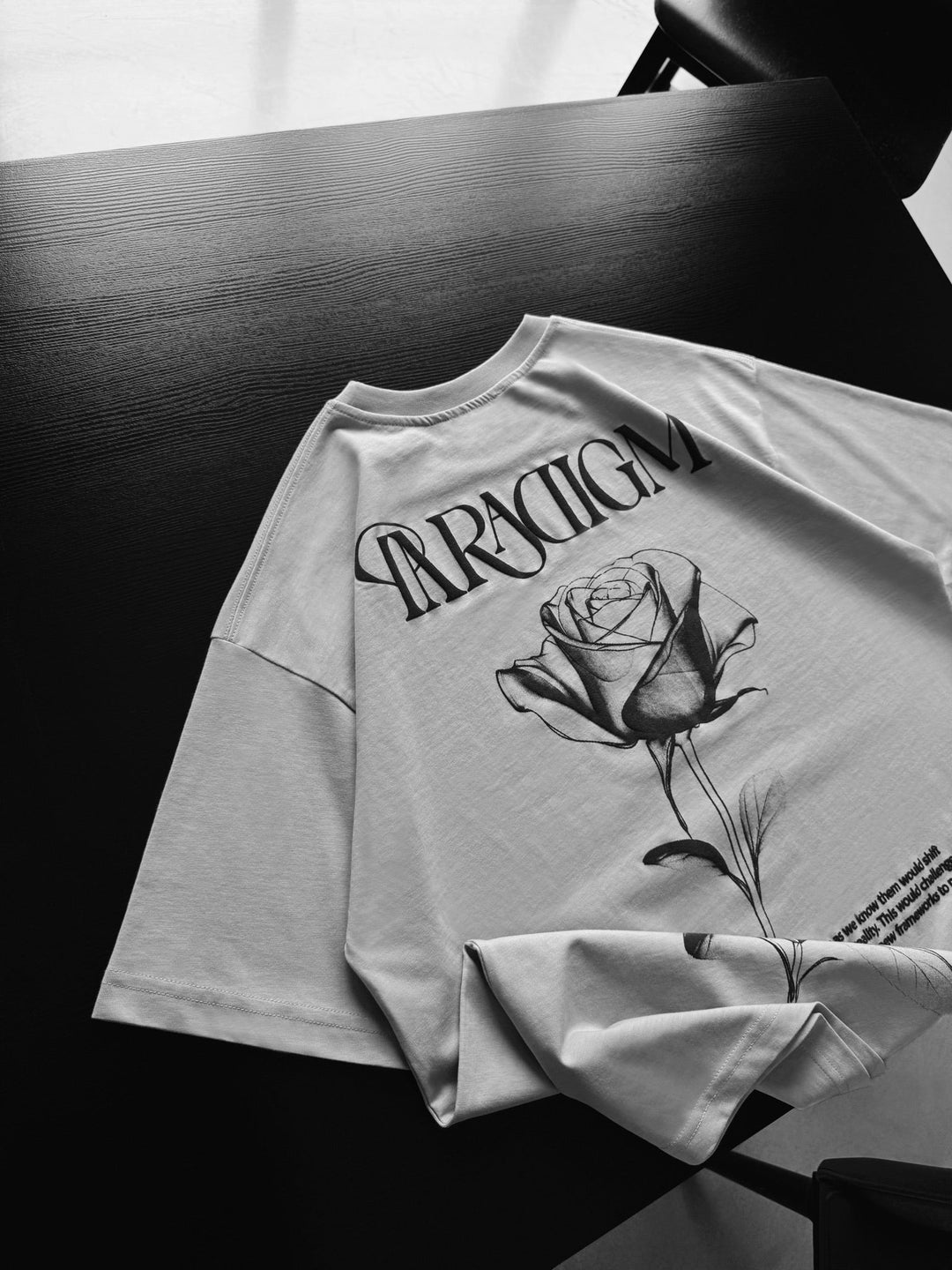 T-shirt Oversize Paradigm - Szary