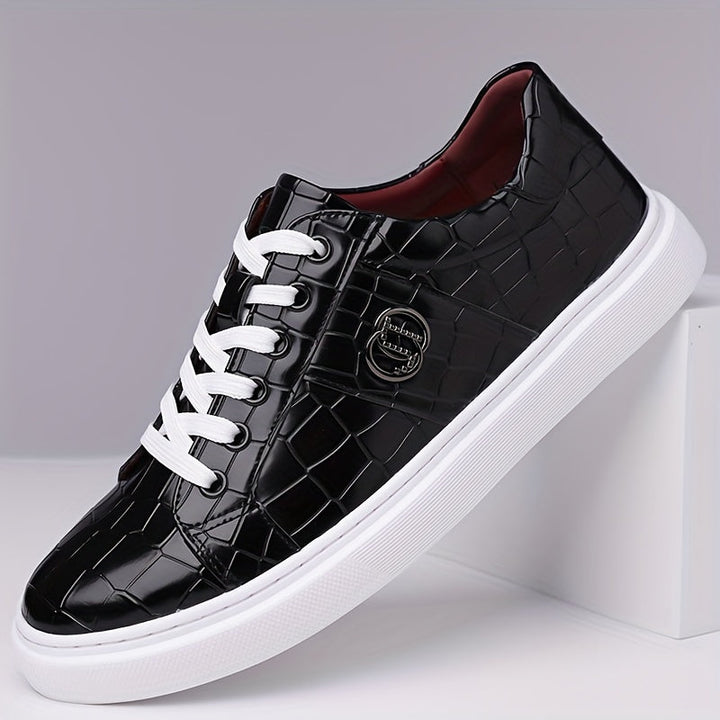 Elegancki fakturowany sneakersy