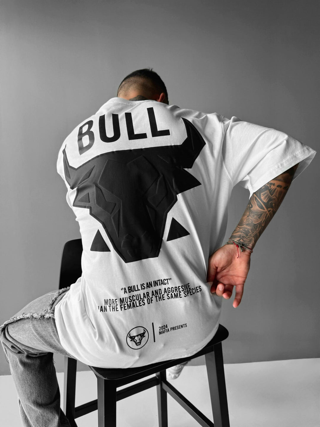 T-shirt Oversize Bull - Biały i Czarny