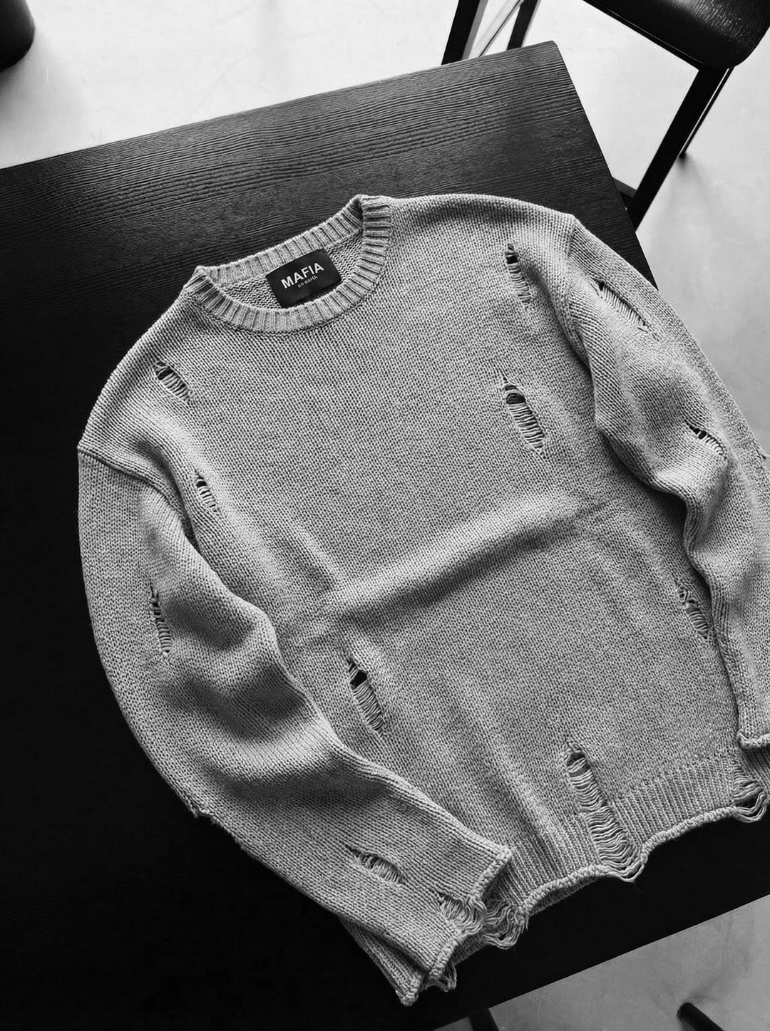 Oversize Torn Sweater - Szary