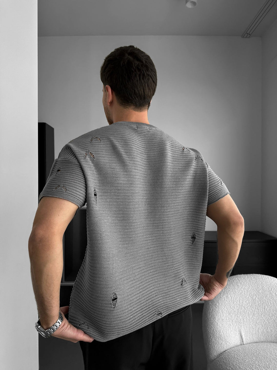 Luźna T-shirt z Przetartym Żebrowanym Splotem - Szary Melanż