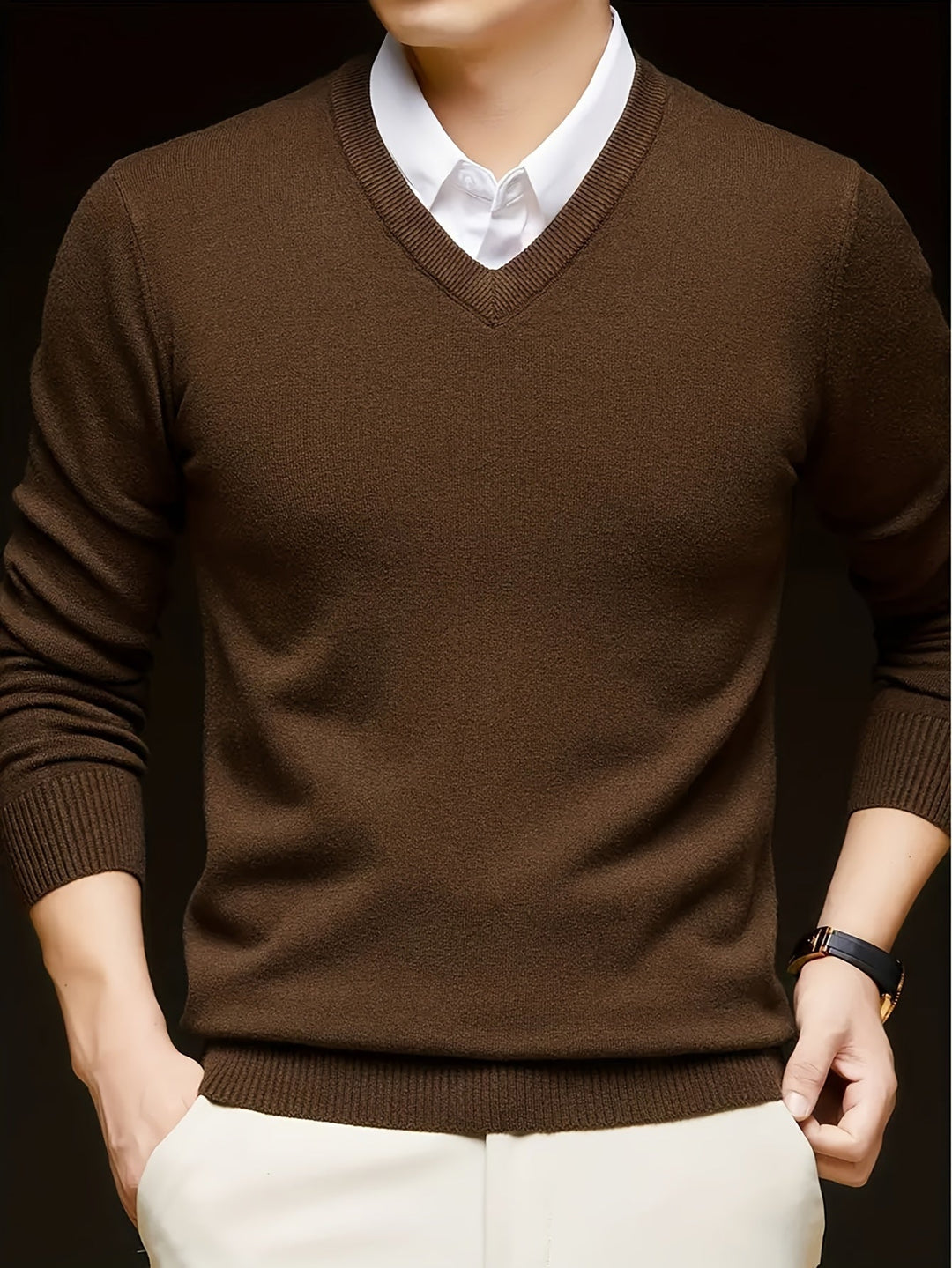 Elegancki sweter z dekoltem V