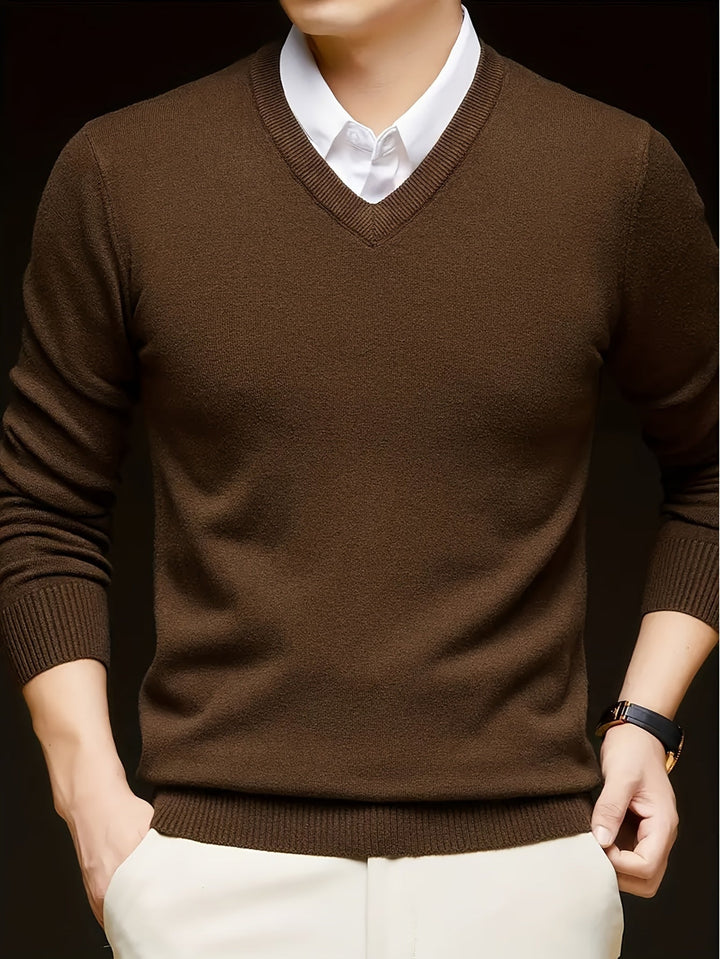 Elegancki sweter z dekoltem V
