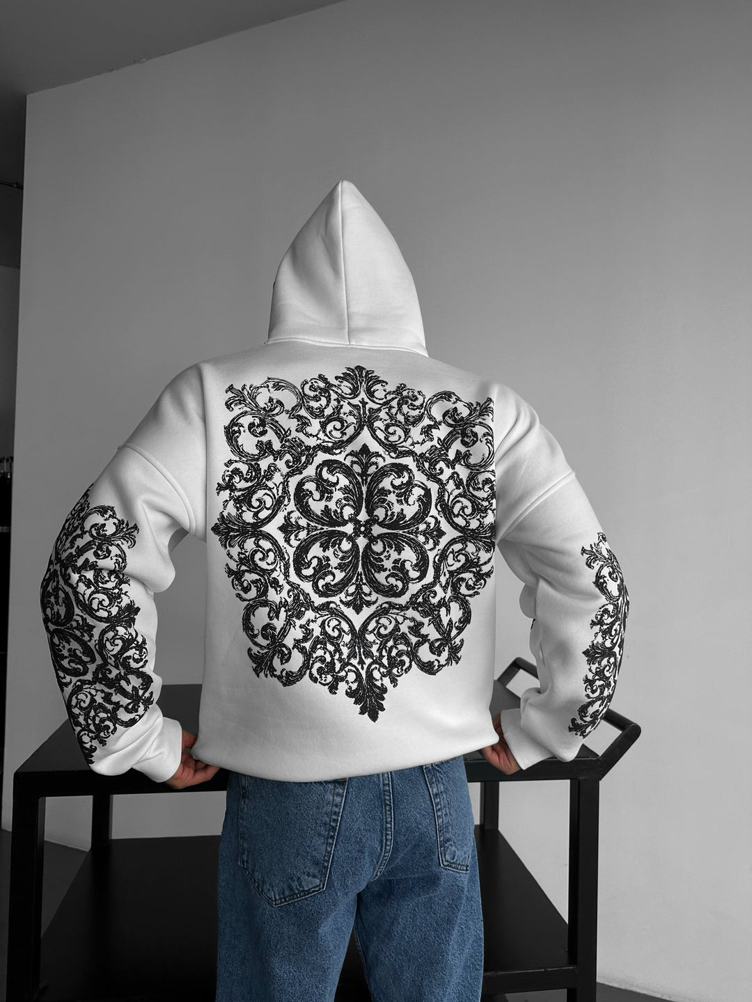 Hoodie z nadrukiem w oversize - Biały