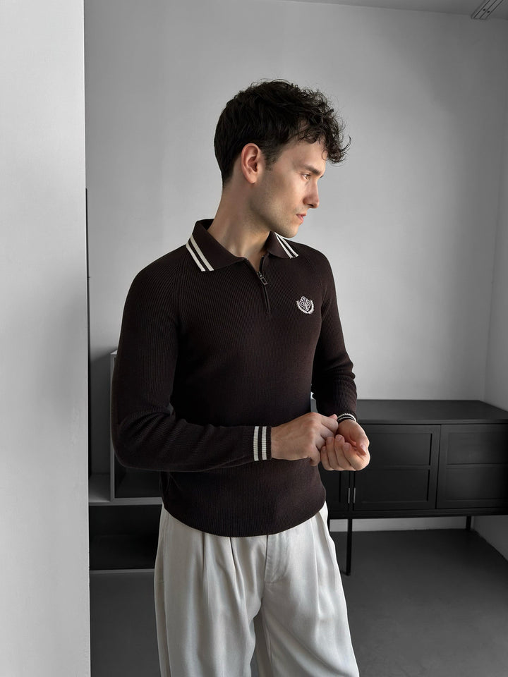 Slim Fit Half-Zip Haftowany Sweter Polo - Ciemnobrązowy