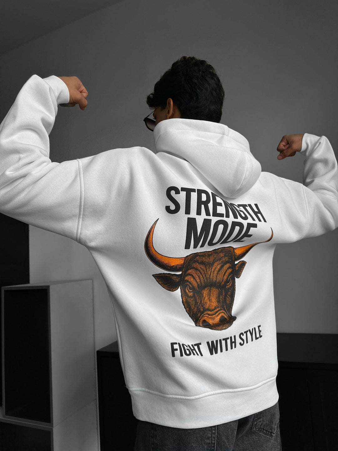 Hoodie w trybie oversize - Biały
