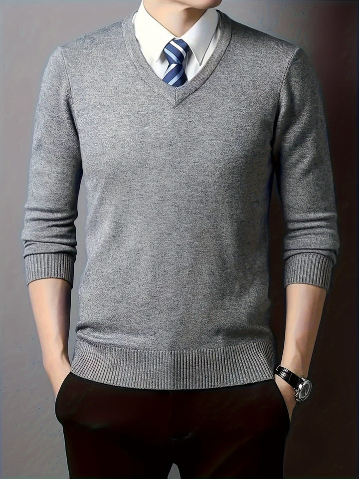 Elegancki sweter z dekoltem V