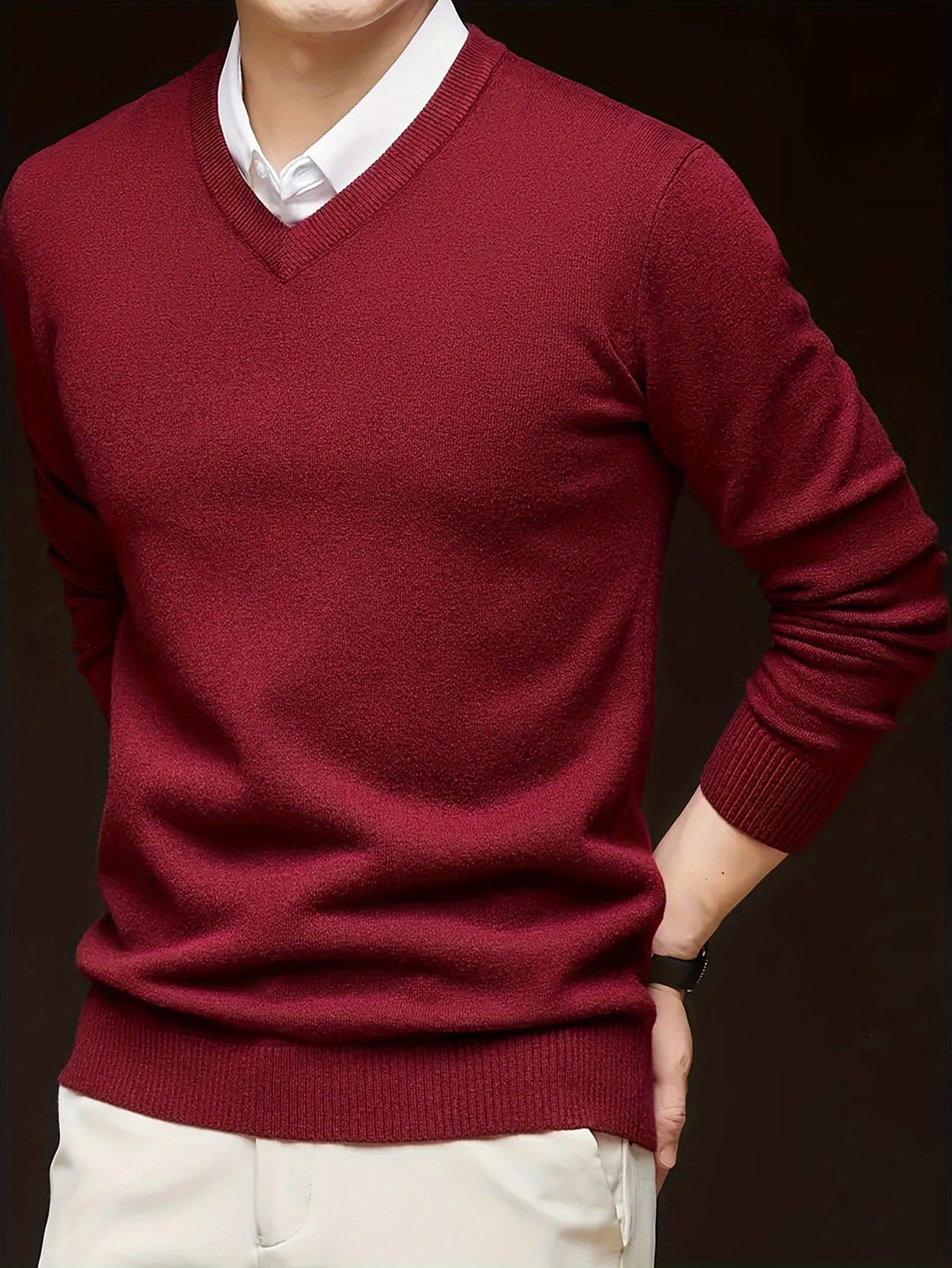 Elegancki sweter z dekoltem V