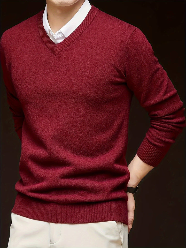Elegancki sweter z dekoltem V