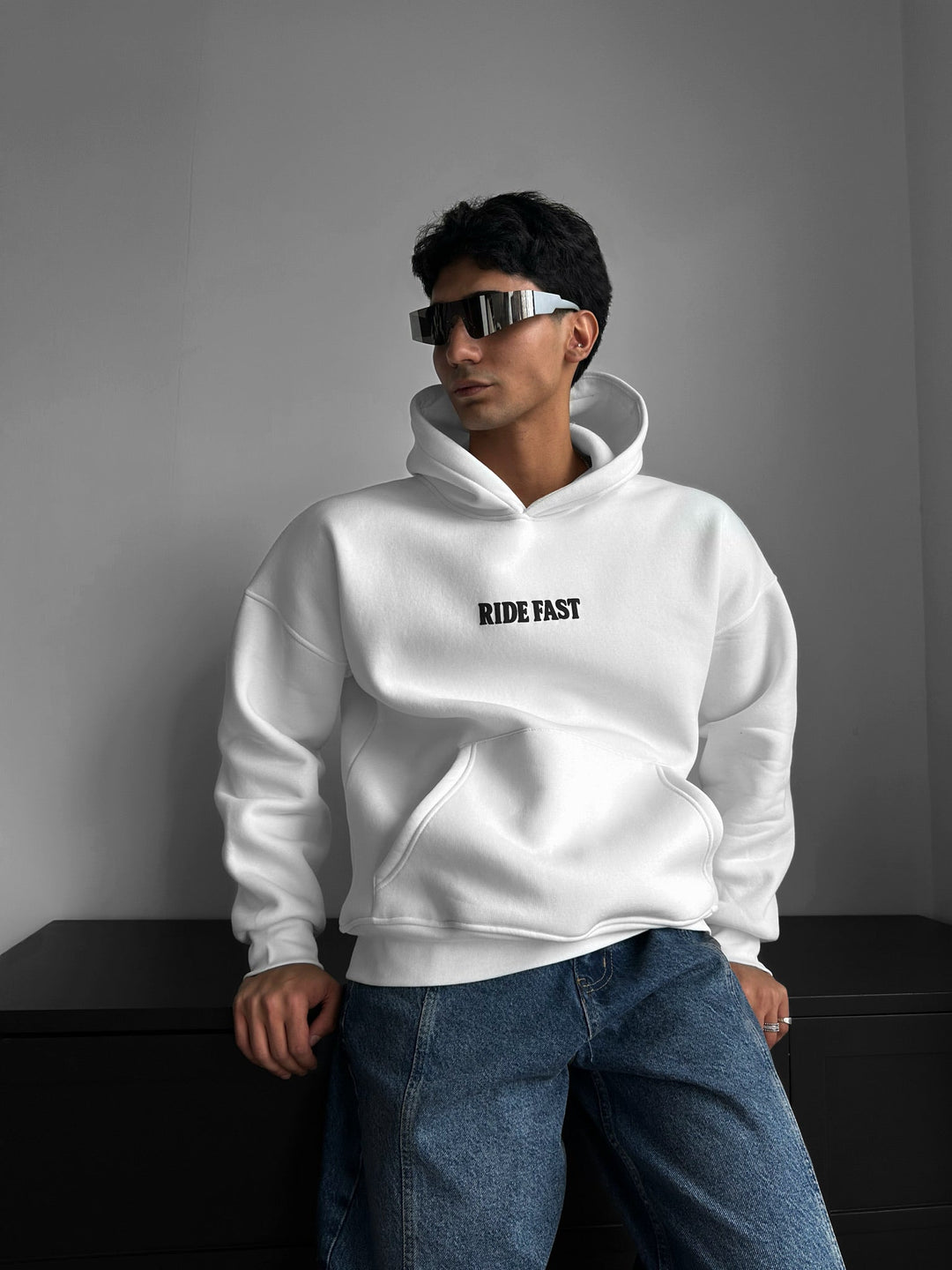 Oversize Ride Fast Hoodie - Ecru