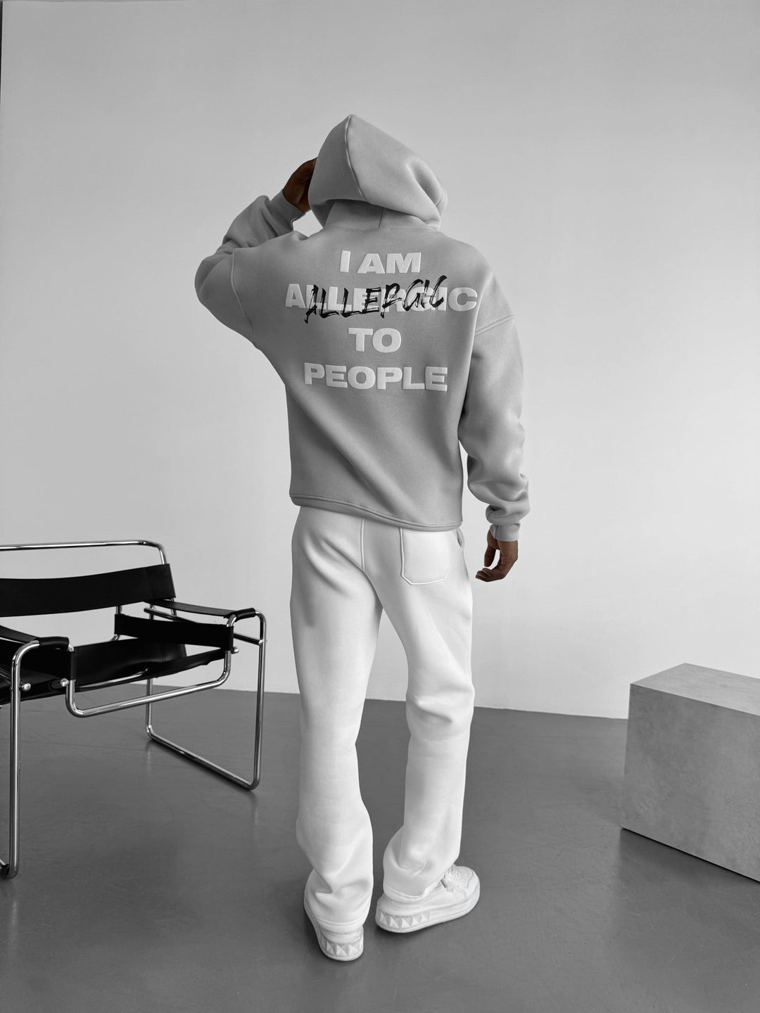 Oversize Allergiczny Hoodie - Szary
