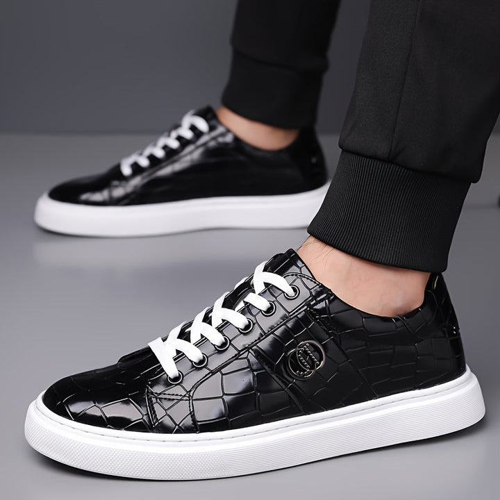 Elegancki fakturowany sneakersy
