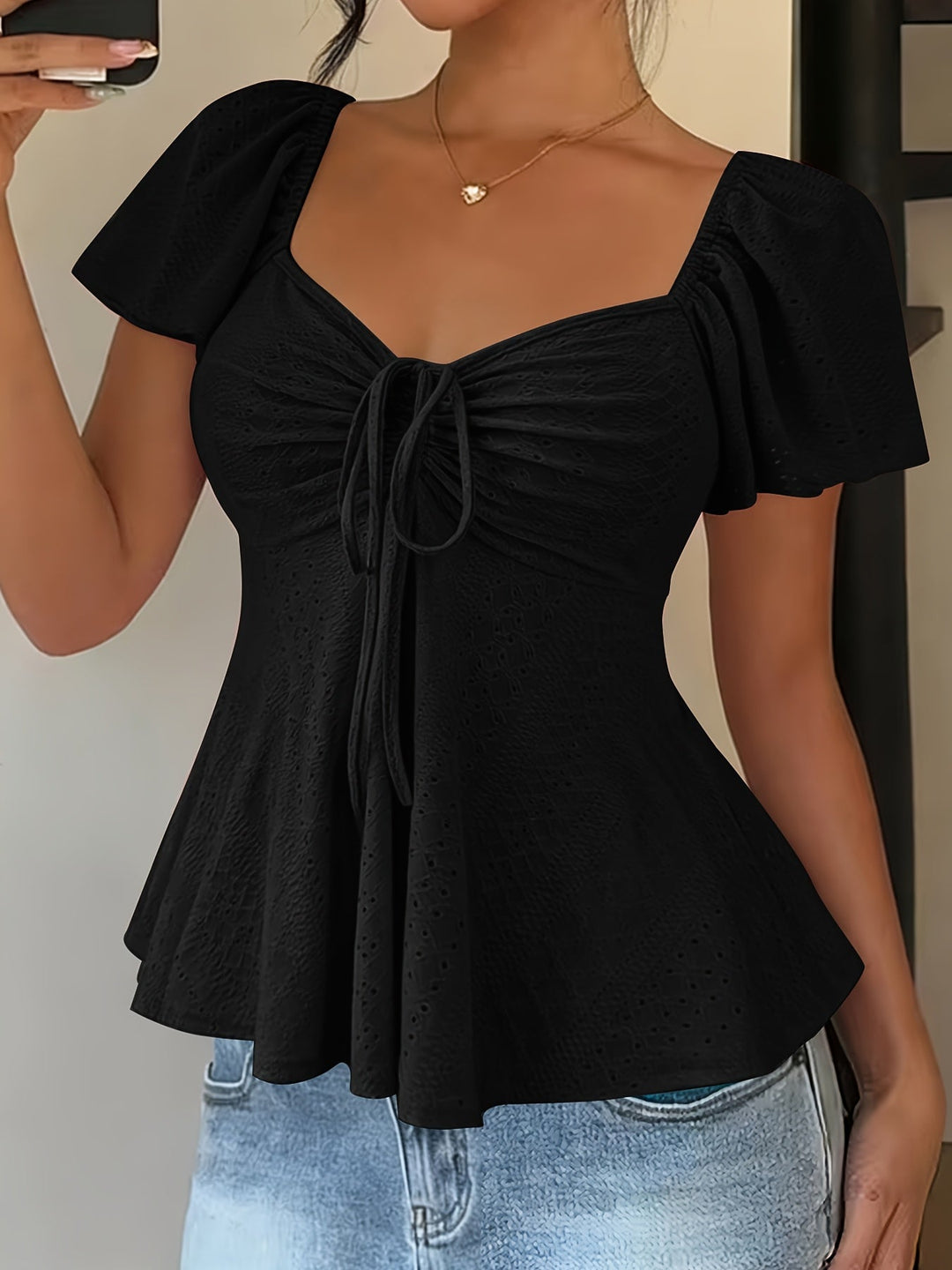 Flutter-Sleeve peplum top