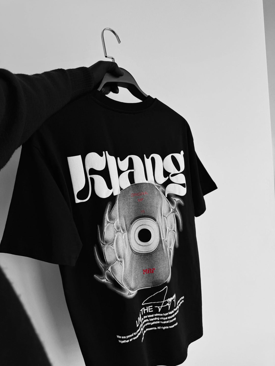 Oversize "Klang" T-shirt - Czarny